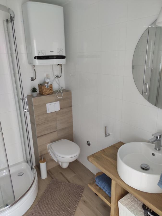 Apartmani Sara 2 Betina  Bagian luar foto