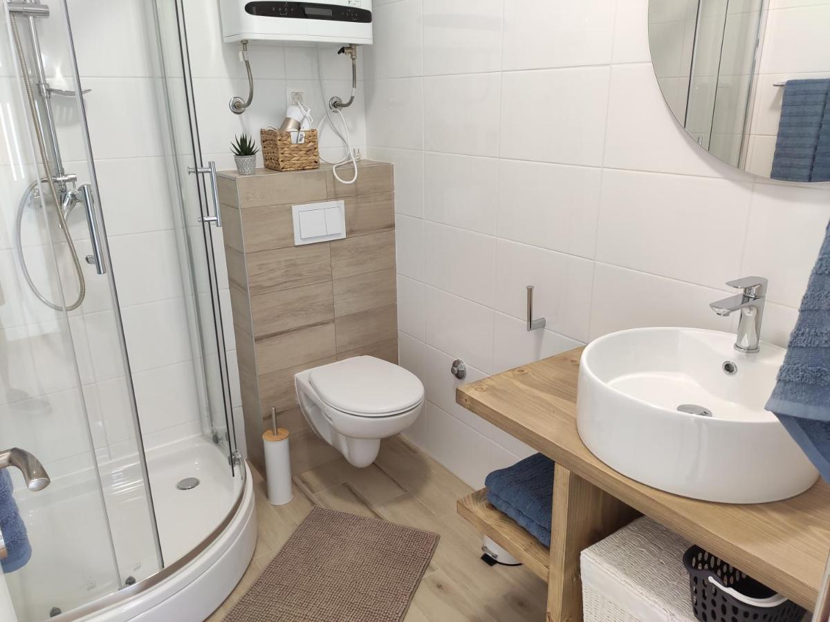 Apartmani Sara 2 Betina  Bagian luar foto
