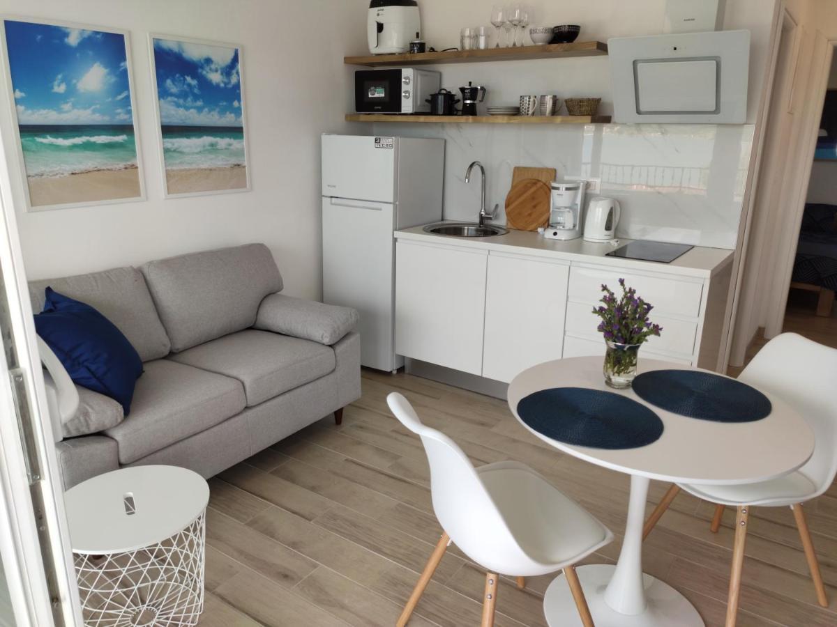 Apartmani Sara 2 Betina  Bagian luar foto