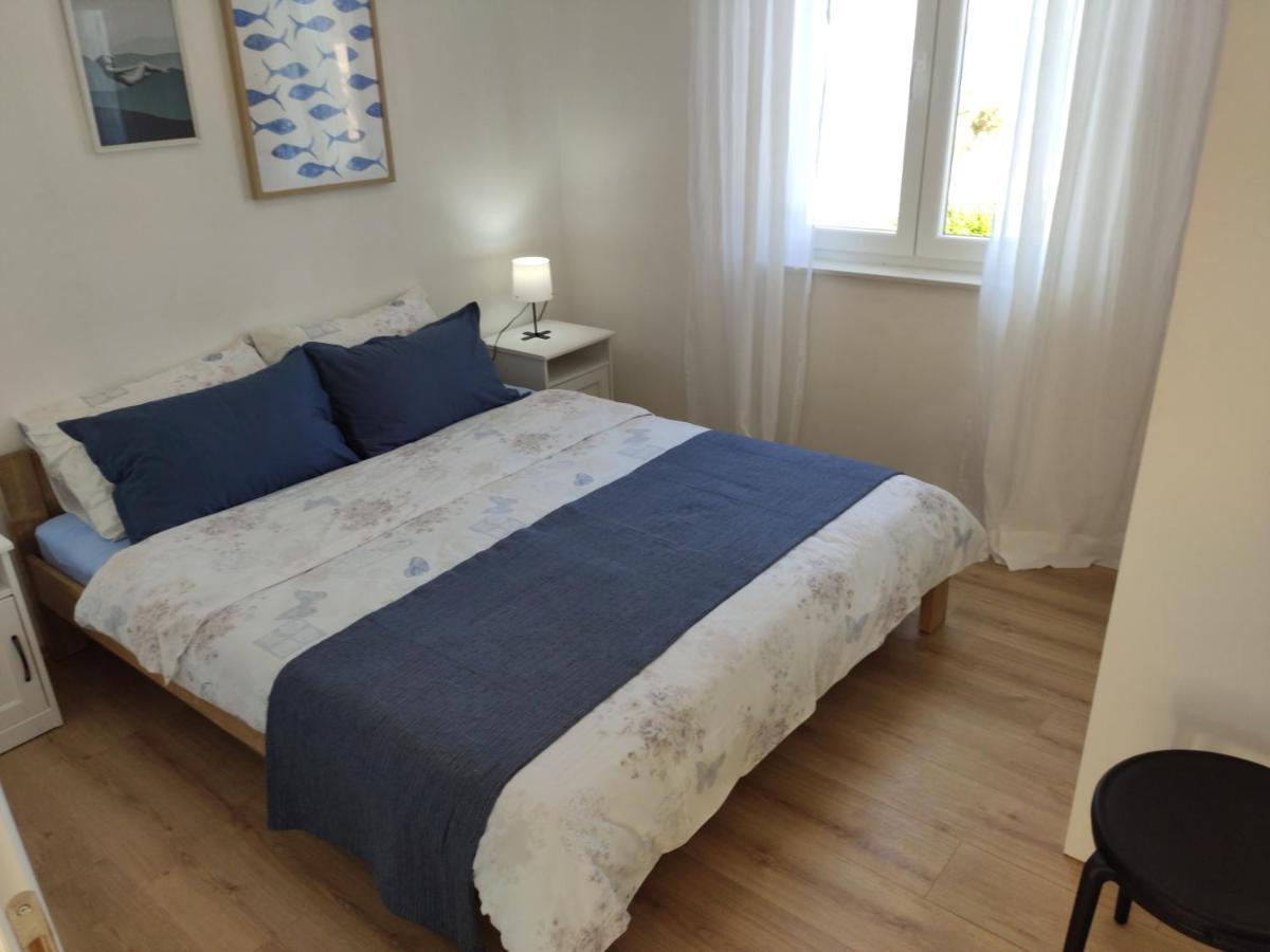 Apartmani Sara 2 Betina  Bagian luar foto